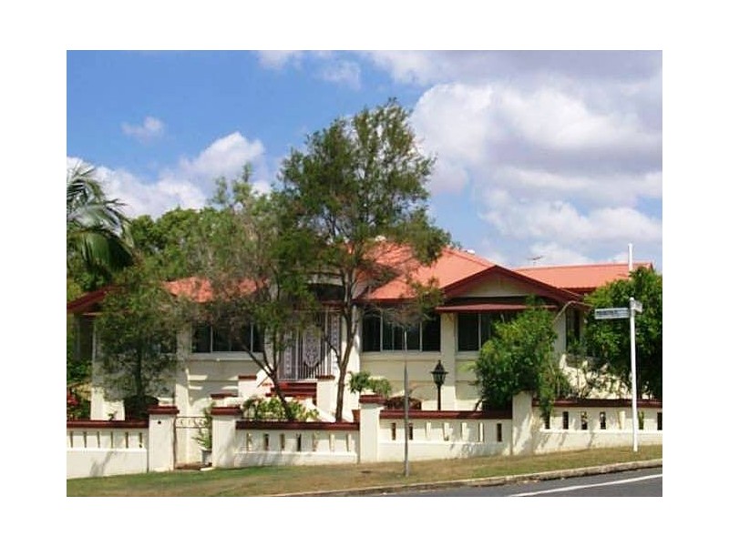 15 Penlington Street, The Range QLD 4700