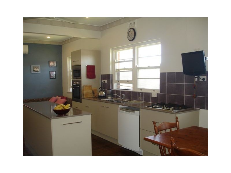 2 Dagmar Street, The Range QLD 4700