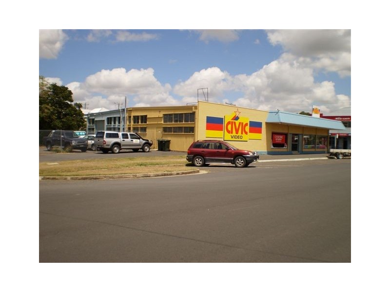 152 West, Rockhampton QLD 4700
