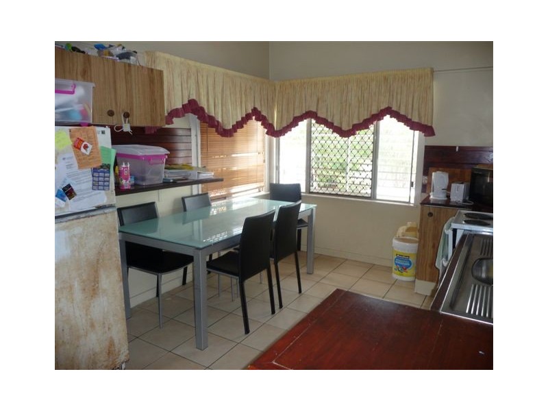 354 Dean Street, Berserker QLD 4701