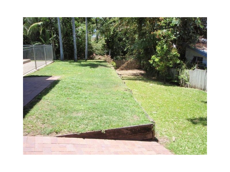 5  Bolton Street, The Range QLD 4700