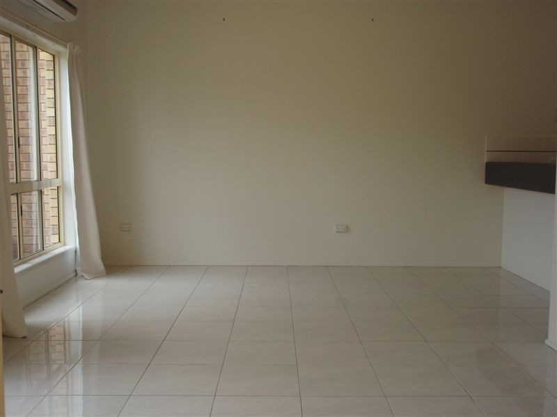 2/194 North Street, Rockhampton QLD 4700