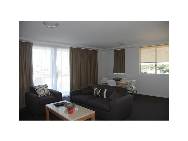 407/102-108 Victoria Parade, Rockhampton QLD 4700
