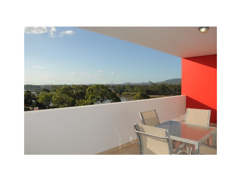 502/102-108 Victoria Parade, Rockhampton QLD 4700