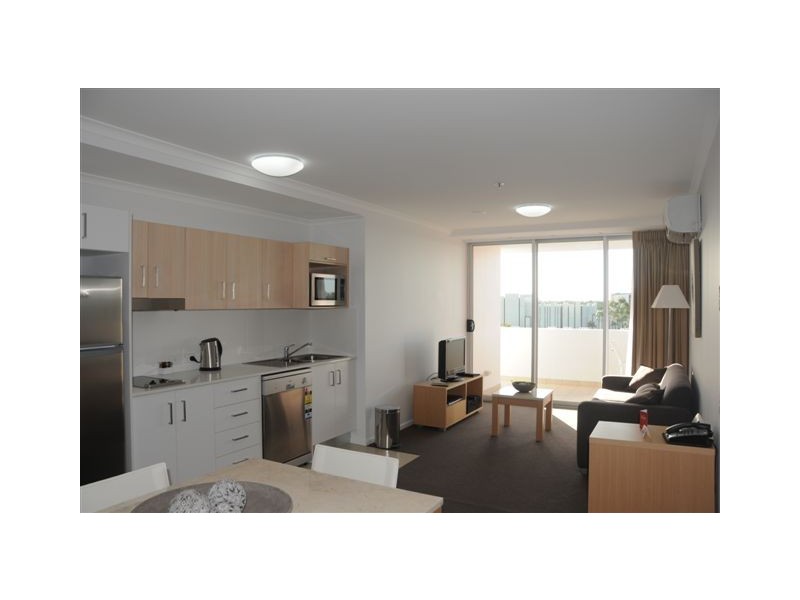 602/102-108 Victoria Parade, Rockhampton QLD 4700