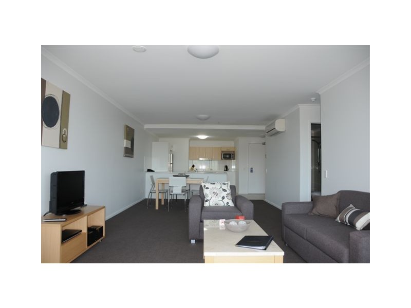 604/102-108 Victoria Parade, Rockhampton QLD 4700