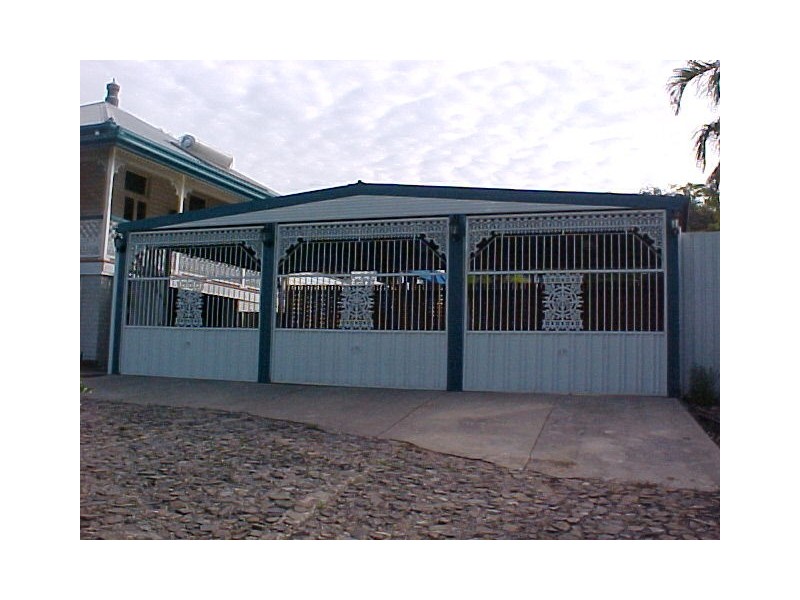 14 Lennox Street, The Range QLD 4700