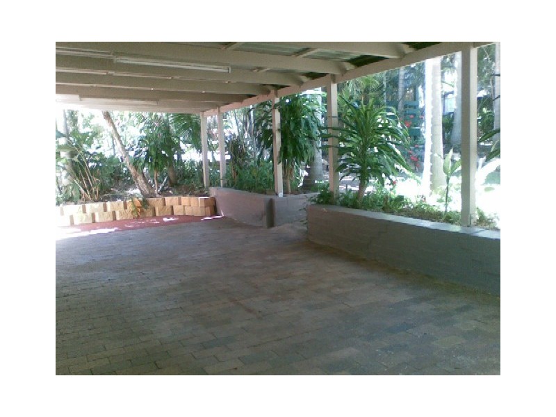 365 Lawrence Avenue, Frenchville QLD 4701