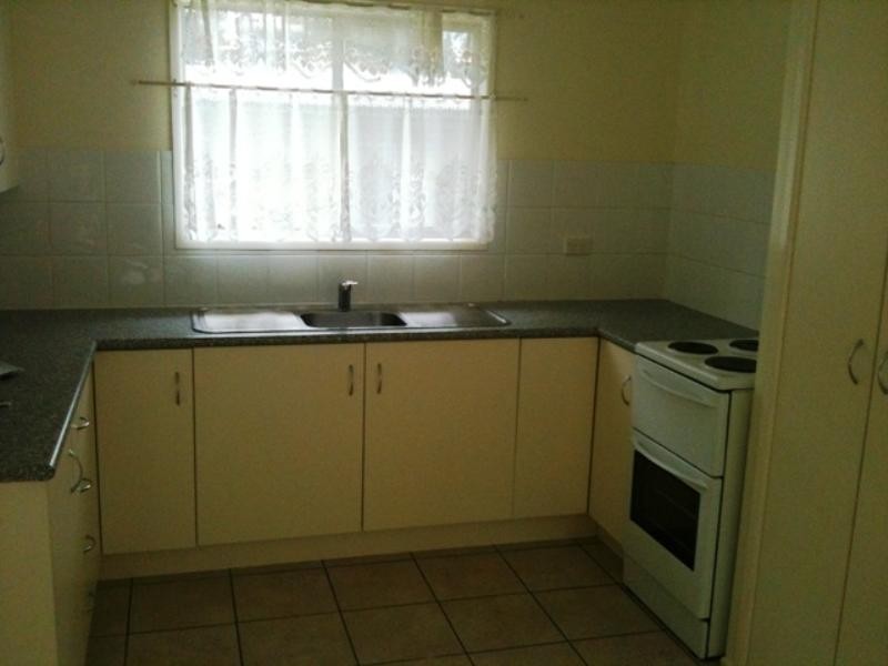 336 Bloxsom Street, Koongal QLD 4701