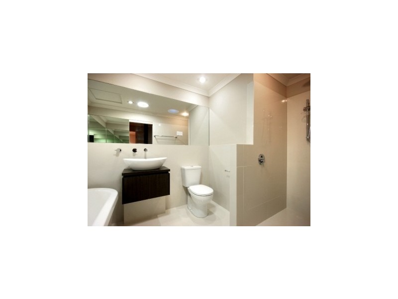 4/59 EDWARD STREET, Berserker QLD 4701