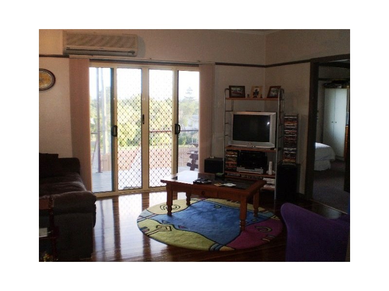 12 Hunter Street, West Rockhampton QLD 4700
