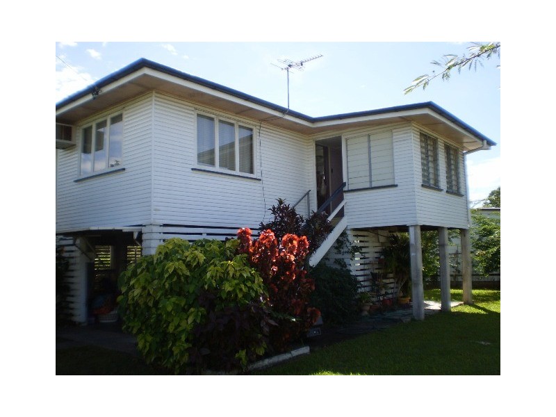 66 Alexandra Street, Park Avenue QLD 4701