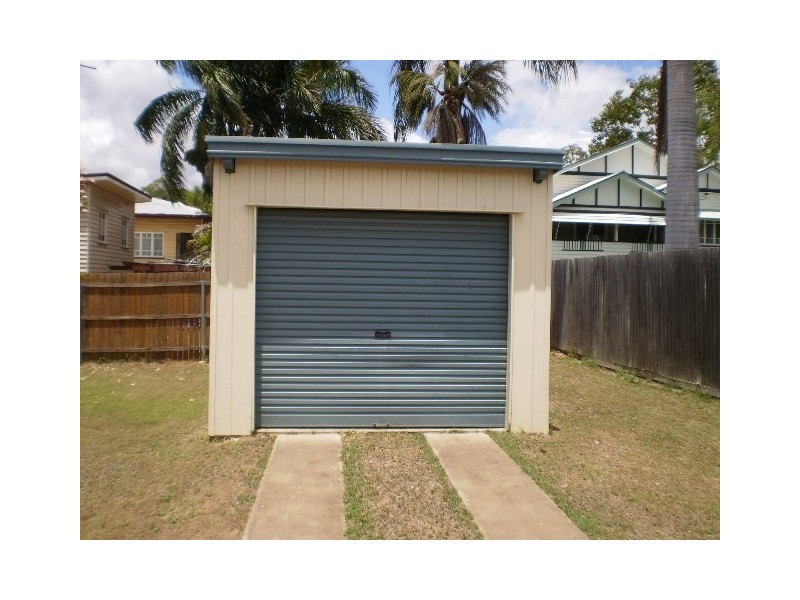 3/12 Davis Street, The Range QLD 4700