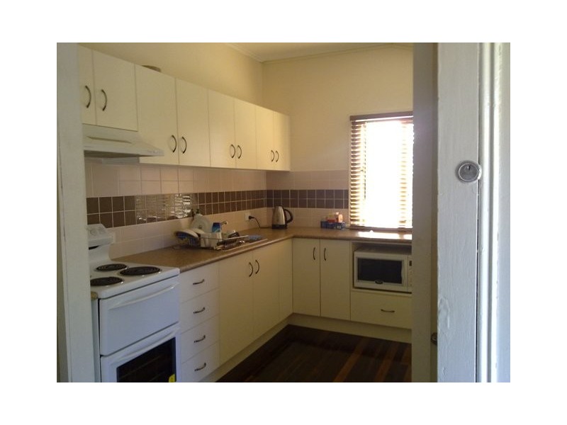 4 McKelligett Street, Wandal QLD 4700