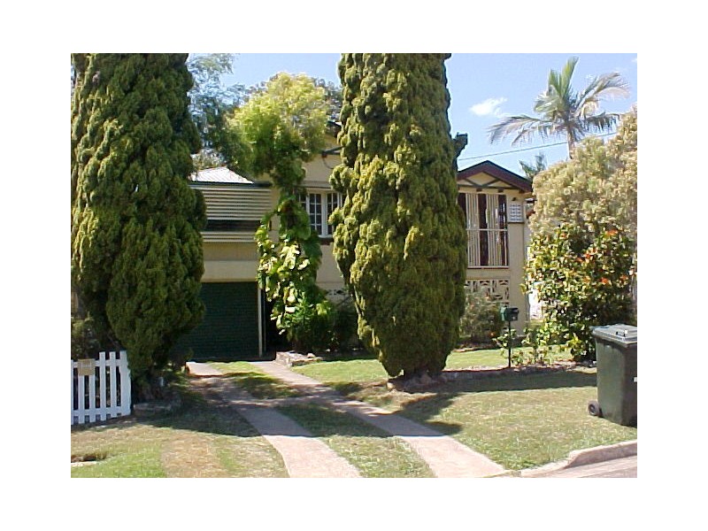 4 Curtis Street, Rockhampton QLD 4700