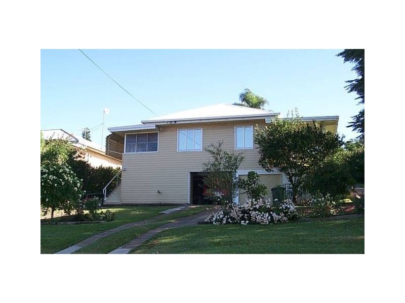 40 Cousins Street, Rockhampton QLD 4700