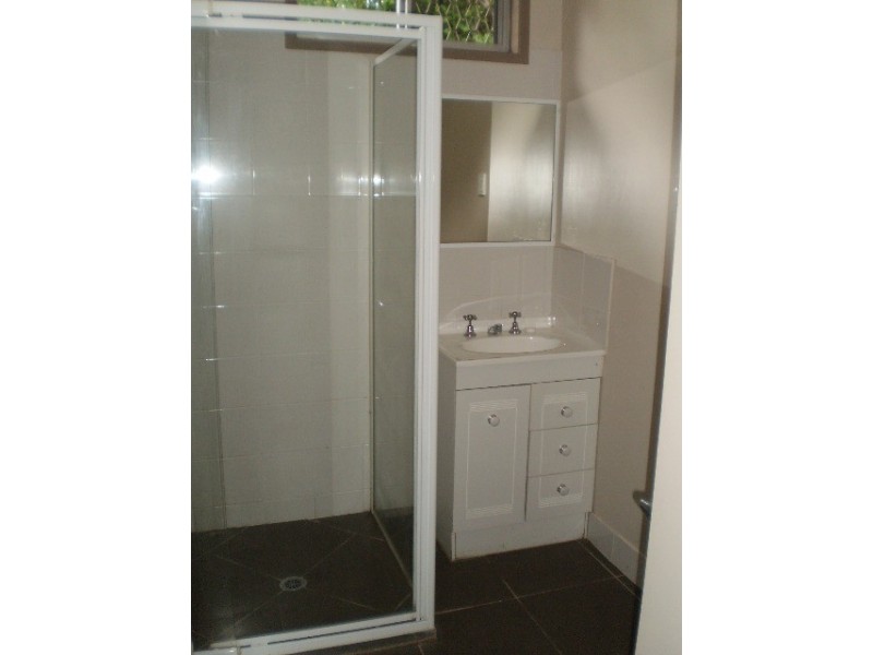 1/380 Duthie Avenue, Frenchville QLD 4701