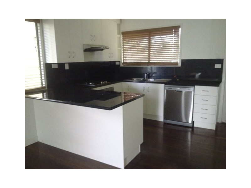 6 Laver Street, West Rockhampton QLD 4700