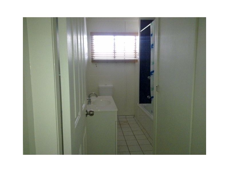 6 Laver Street, West Rockhampton QLD 4700