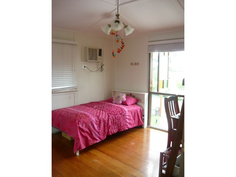 258 Denham Street Extended, The Range QLD 4700