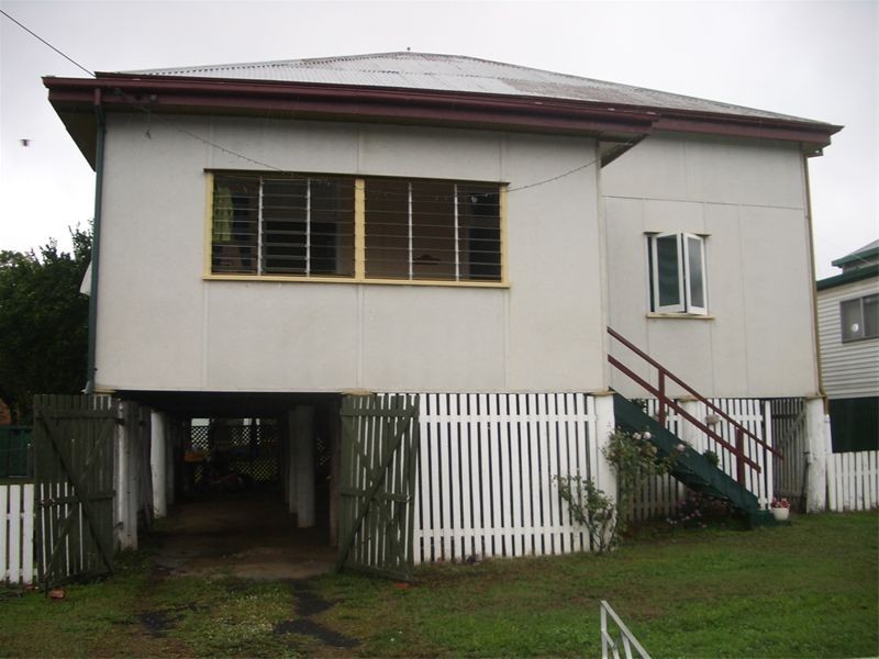 18 Arnold Street, Rockhampton QLD 4700