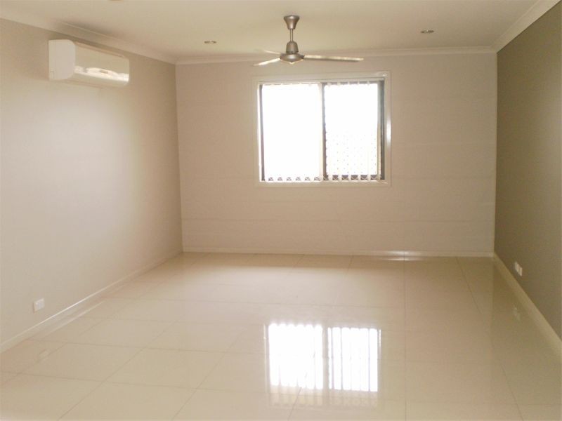 48 John Oxley Drive, Gracemere QLD 4702