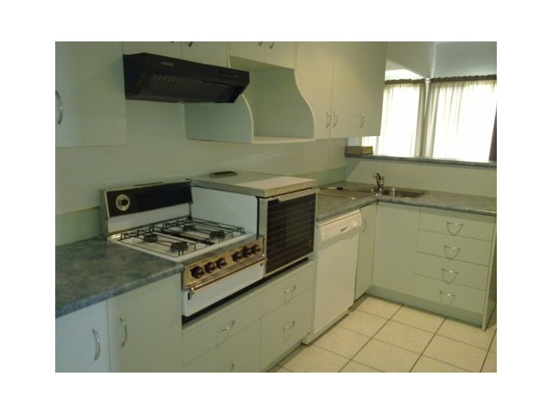 15 Bapaume Street, Rockhampton QLD 4700