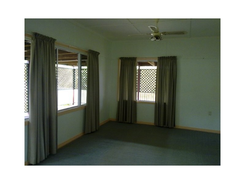 15 Bapaume Street, Rockhampton QLD 4700