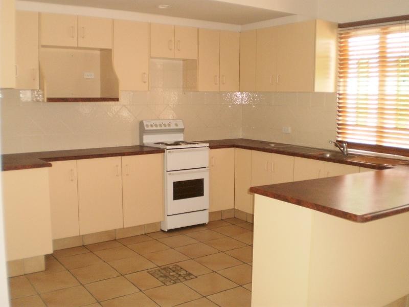 43 Elphinstone Street, Berserker QLD 4701