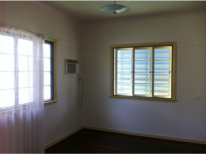 18 Verney Street, Rockhampton QLD 4700