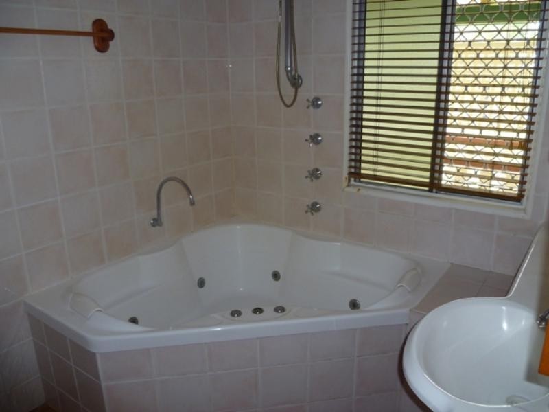 48 Roope Road, Midgee QLD 4702