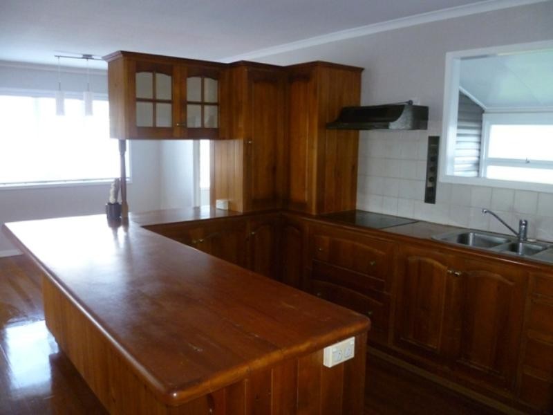 51 Oswald Street, Allenstown QLD 4700