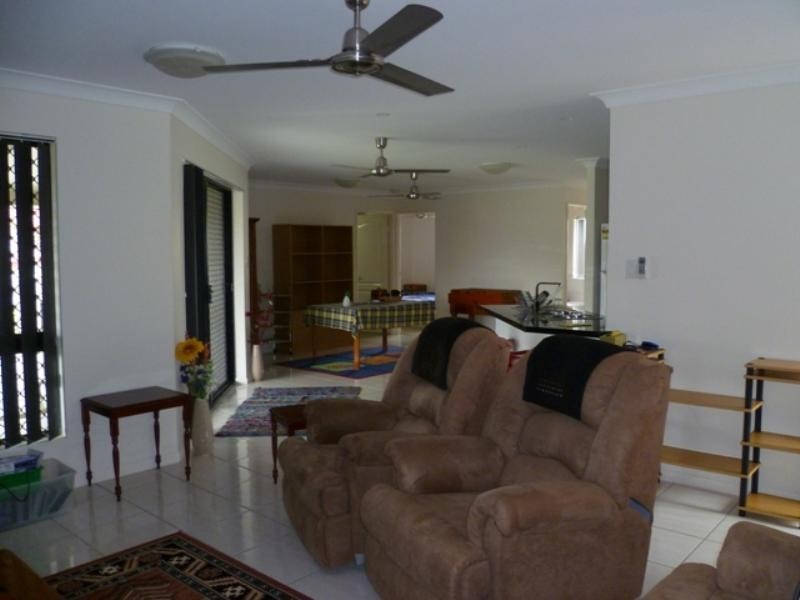 1 John Oxley Drive, Gracemere QLD 4702