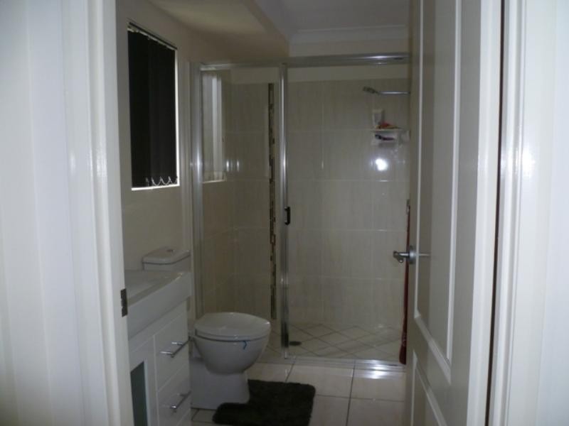 1 John Oxley Drive, Gracemere QLD 4702