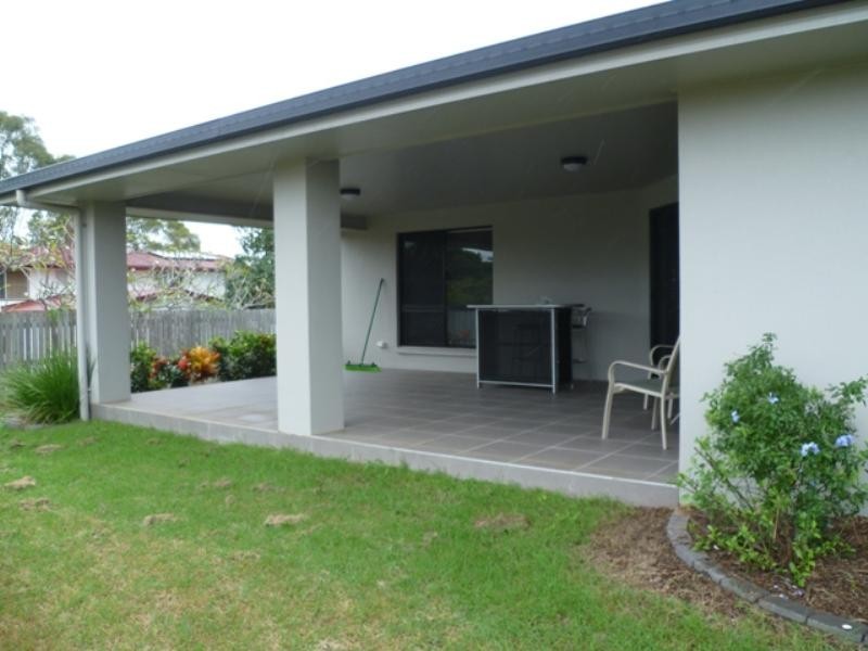1 John Oxley Drive, Gracemere QLD 4702