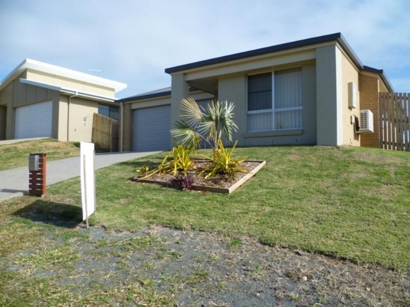 44 John Oxley Drive, Gracemere QLD 4702