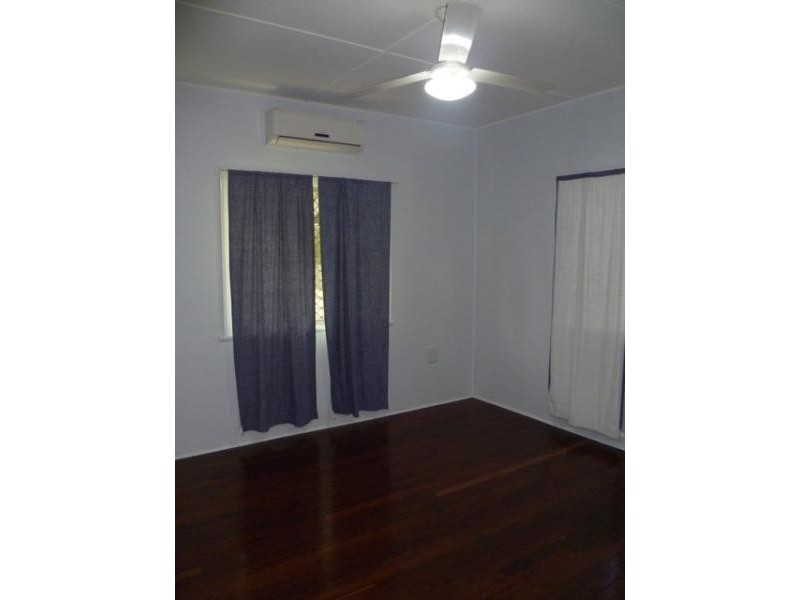 273 Hook Street, Berserker QLD 4701