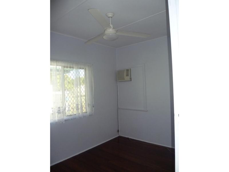 273 Hook Street, Berserker QLD 4701