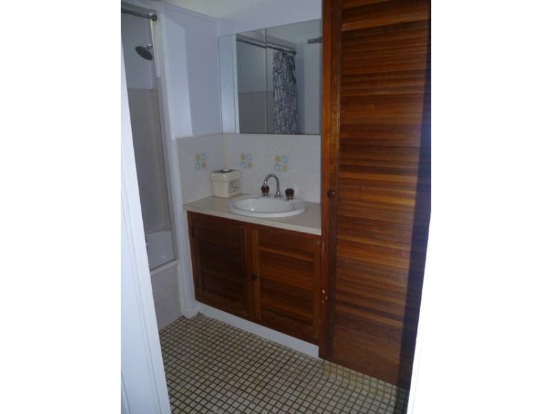273 Hook Street, Berserker QLD 4701