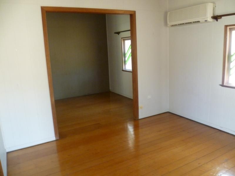 4 Naughton Street, Rockhampton QLD 4700