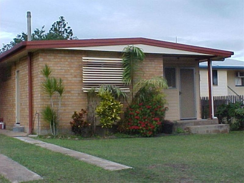 2/90 Pennycuick Street, West Rockhampton QLD 4700