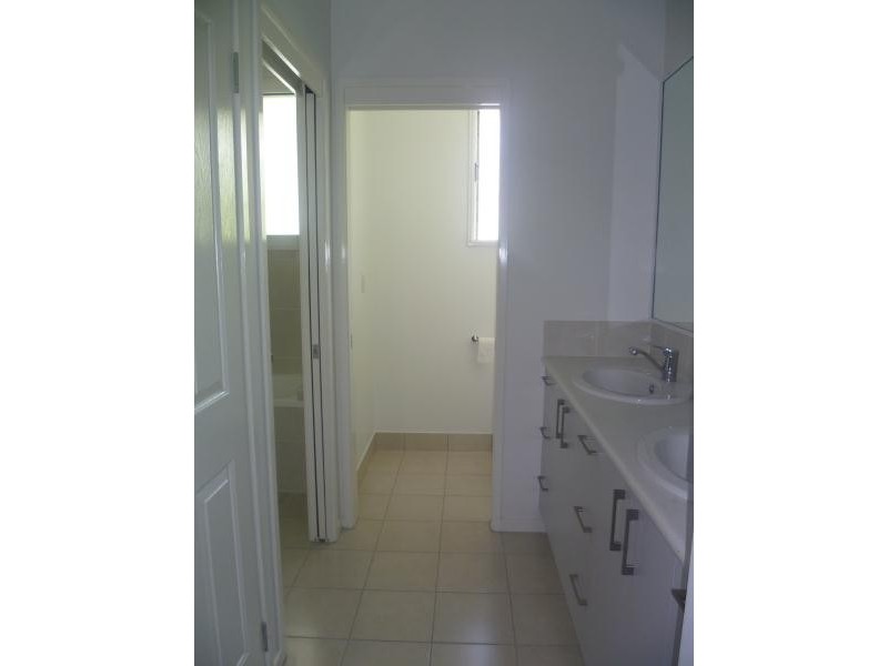 11 Kidston Street, Rockhampton QLD 4700