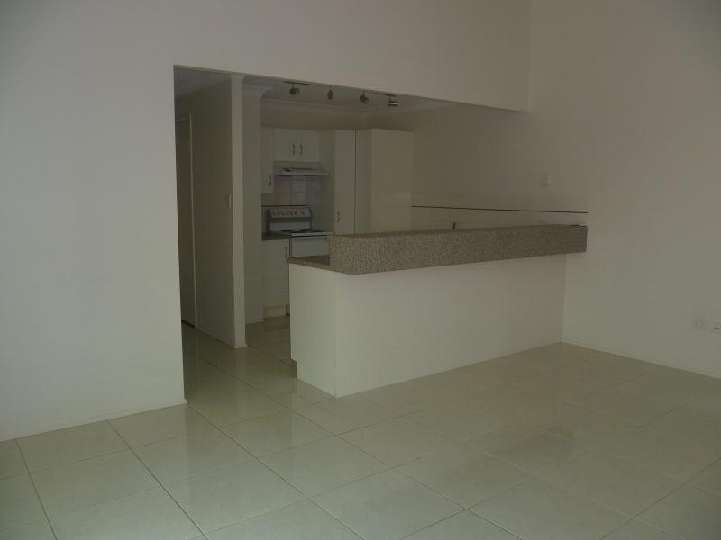 1/194 North Street, West Rockhampton QLD 4700