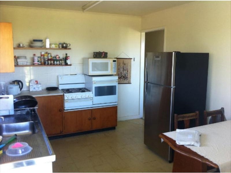 12 Agnes Street, The Range QLD 4700