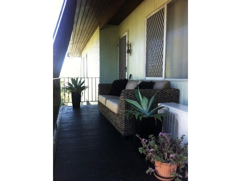 12 Agnes Street, The Range QLD 4700