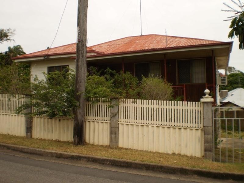 6 Dobbs Street, The Range QLD 4700