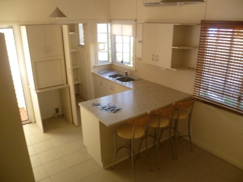 30 Heath Street, Wandal QLD 4700