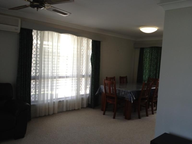 10 Hinton Street, Koongal QLD 4701