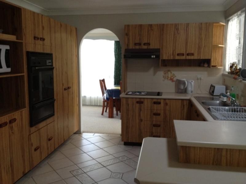 10 Hinton Street, Koongal QLD 4701