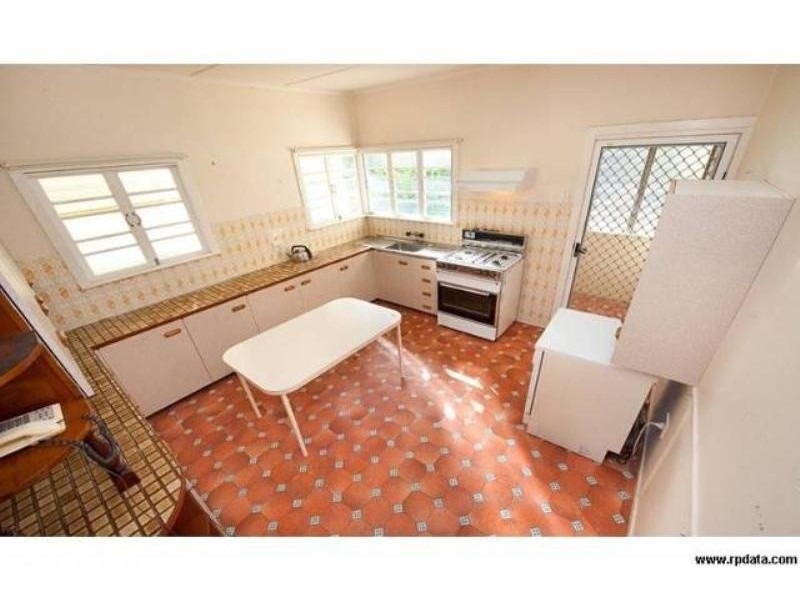 191 Vallis Street, Frenchville QLD 4701